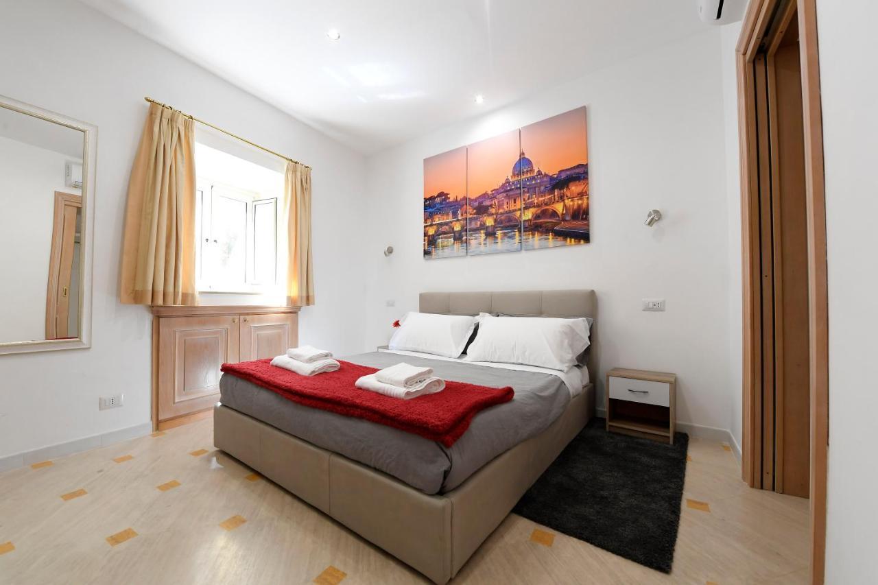 Апартаменты La Casa Degli Osti 2 - Piazza Navona Рим Экстерьер фото