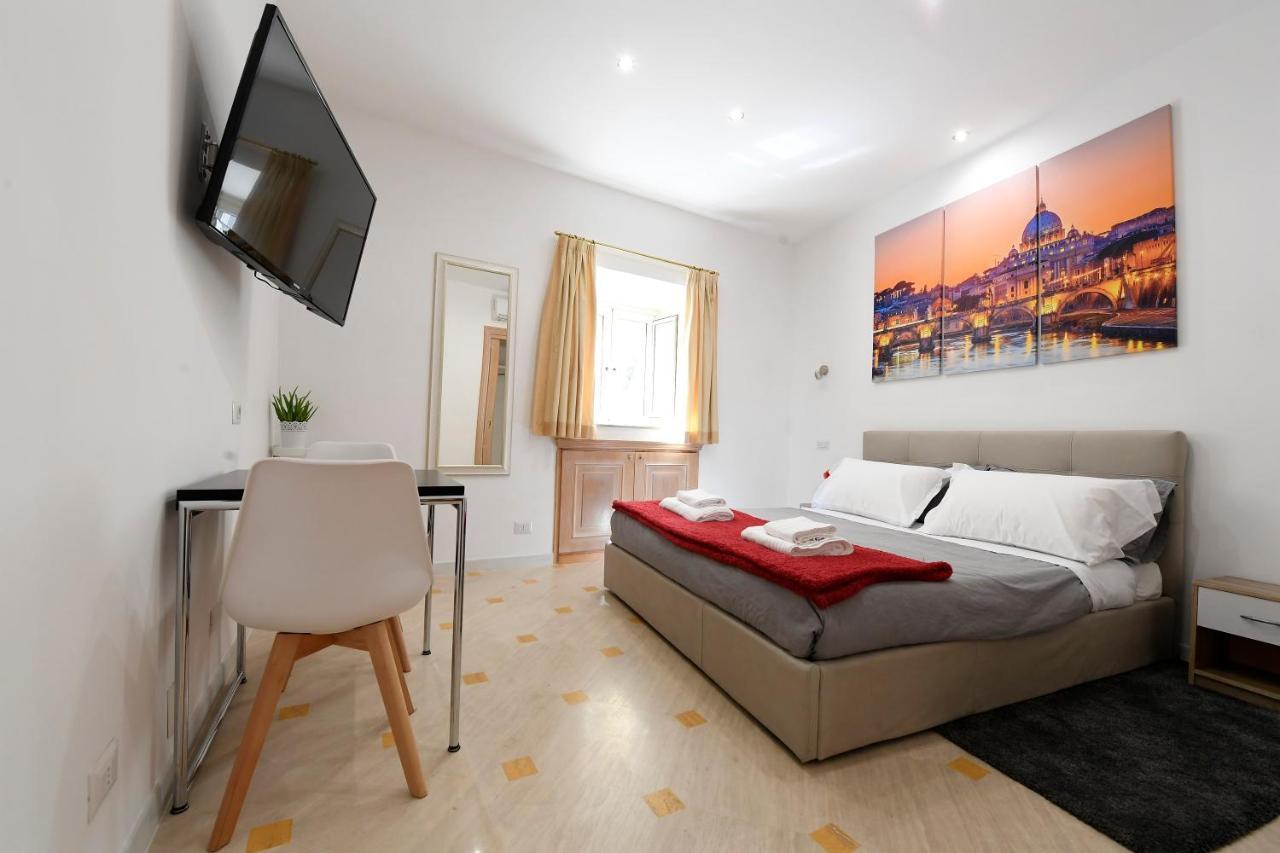 Апартаменты La Casa Degli Osti 2 - Piazza Navona Рим Экстерьер фото